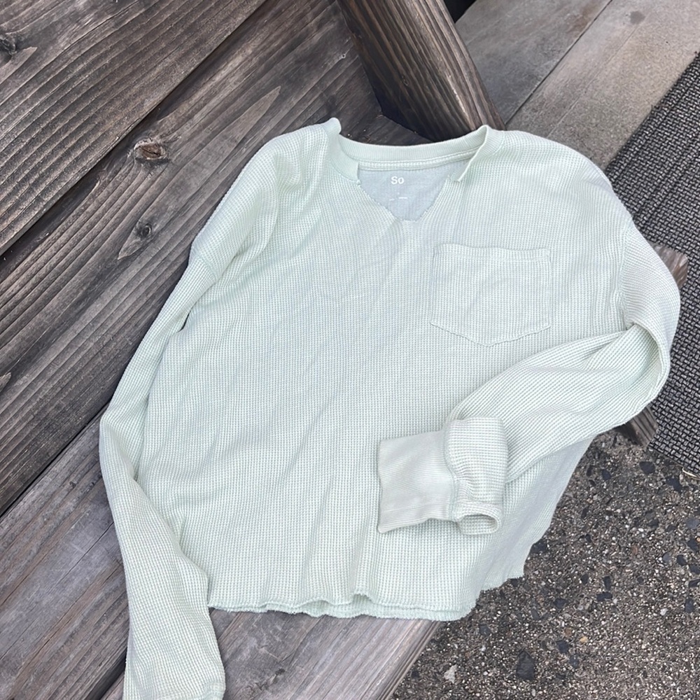 So thermal long sleeve size small